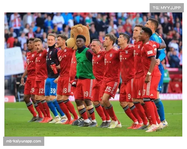 德甲巅峰对决强强碰撞前四豪门再掀冠军格局新风暴