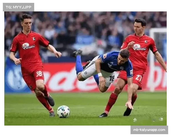 斯图加特近三次对阵多特蒙德全胜,高位逼抢战术效果显著